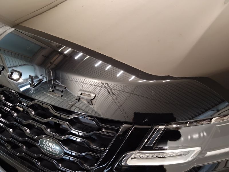 GuidiCar - LAND ROVER Range Rover Velar 2022 Range Rover Velar 2.0d i4 mhev R-Dynamic 4wd 204cv auto Usato